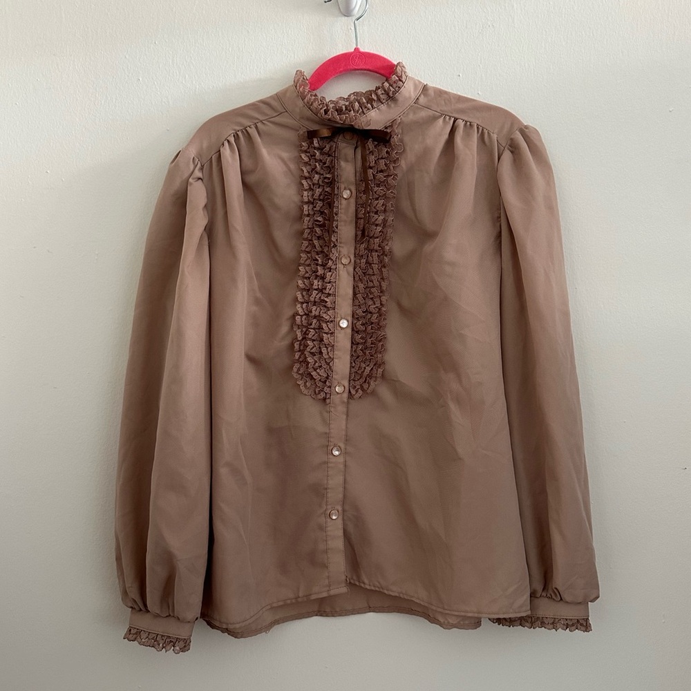 Vintage Warm Taupe Rio Blouse Size 44 ILGWU Label